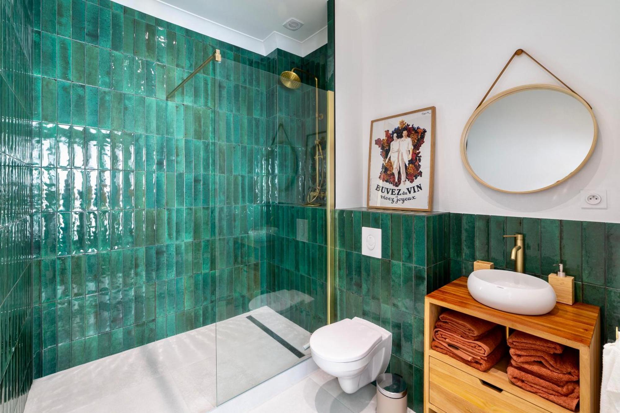 Suite Grand Cru - Spa & Terrasse Arveyres Exterior photo